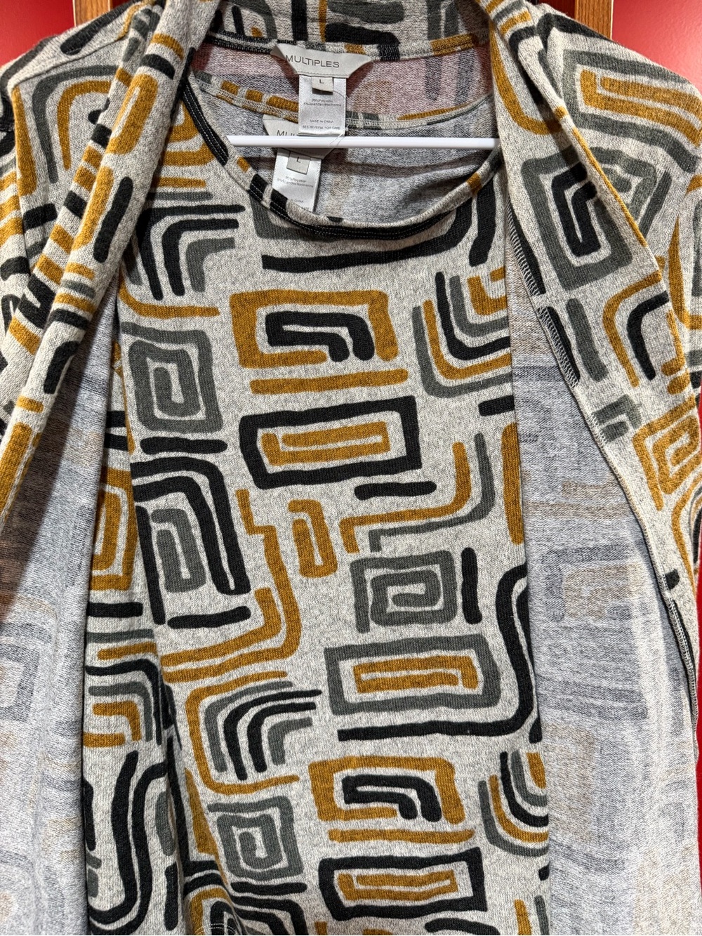 Multiples Geometric Print Cardigan & Built-In Tank Top Size L - Picture 5 of 8